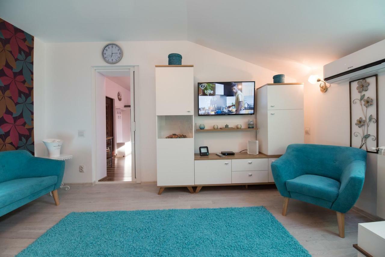 Queen Holiday Apartment Bükreş Dış mekan fotoğraf